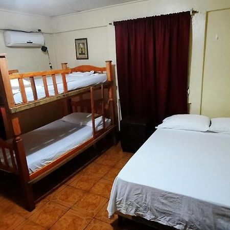 Tropical Dreams Hostel South End Dış mekan fotoğraf