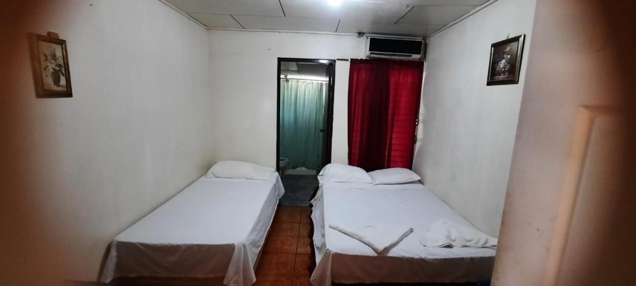 Tropical Dreams Hostel South End Dış mekan fotoğraf
